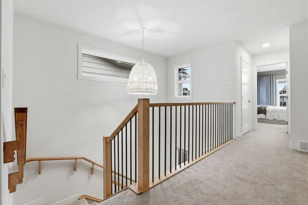 110 Rowley Way NW