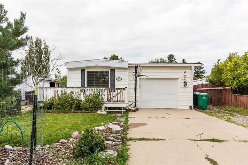 135 Dalhousie Court W