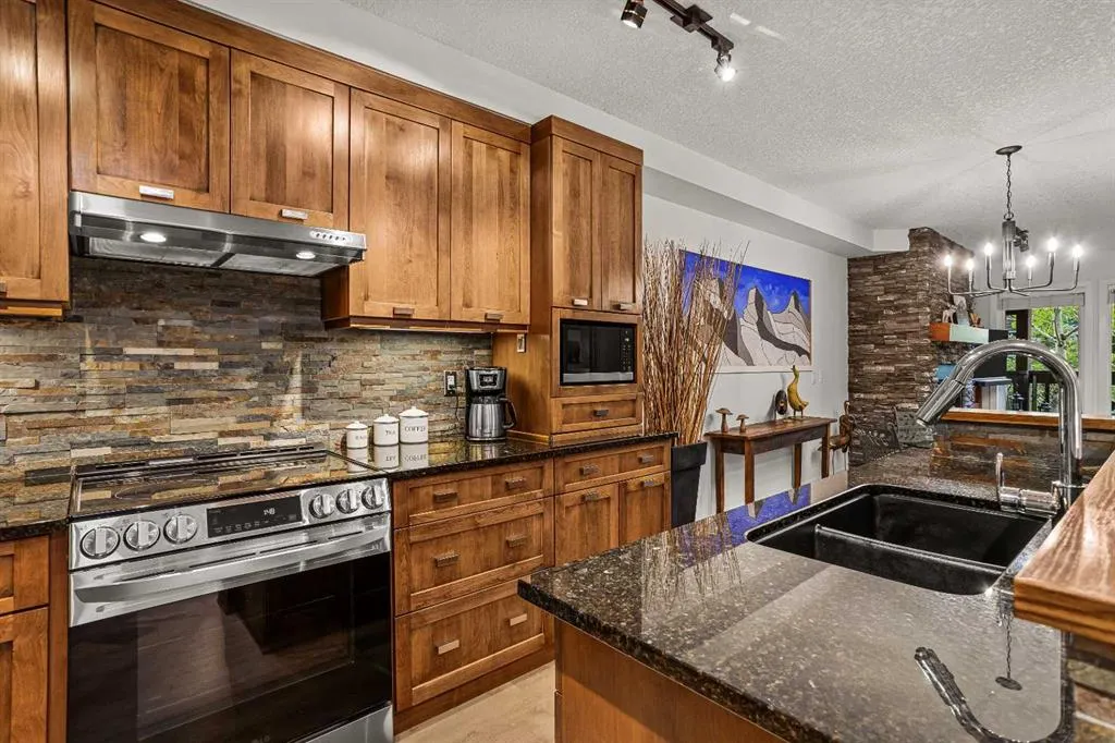 106 Stewart Creek Landing #218