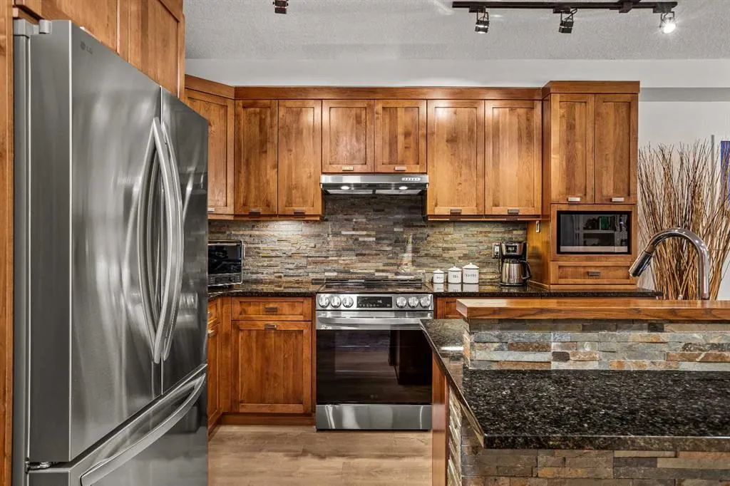 106 Stewart Creek Landing #218