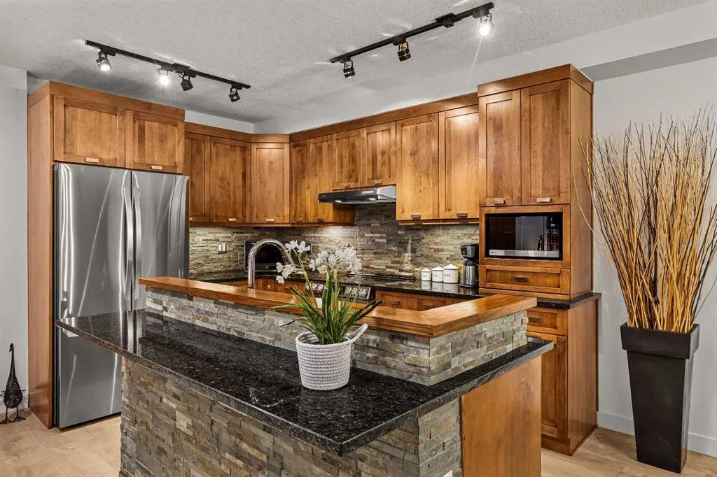 106 Stewart Creek Landing #218