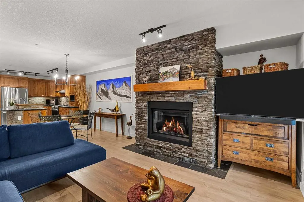106 Stewart Creek Landing #218