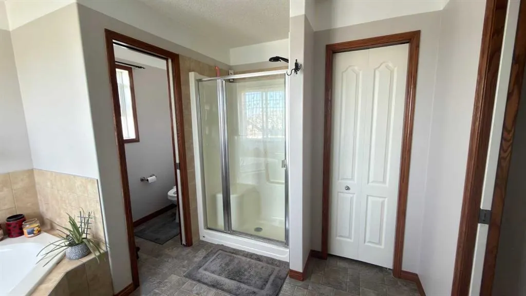 123 Hawkmere View