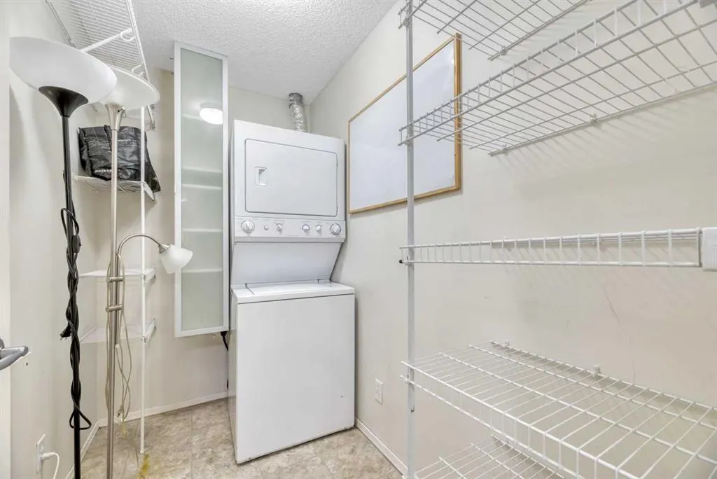 928 Arbour Lake Road NW #2202