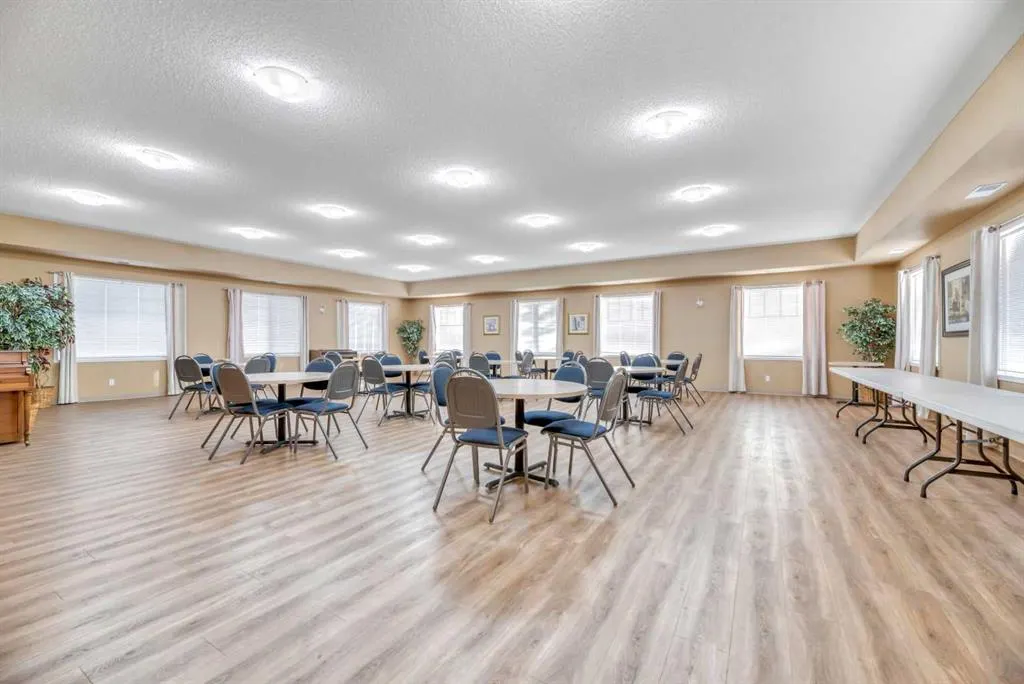 928 Arbour Lake Road NW #2202