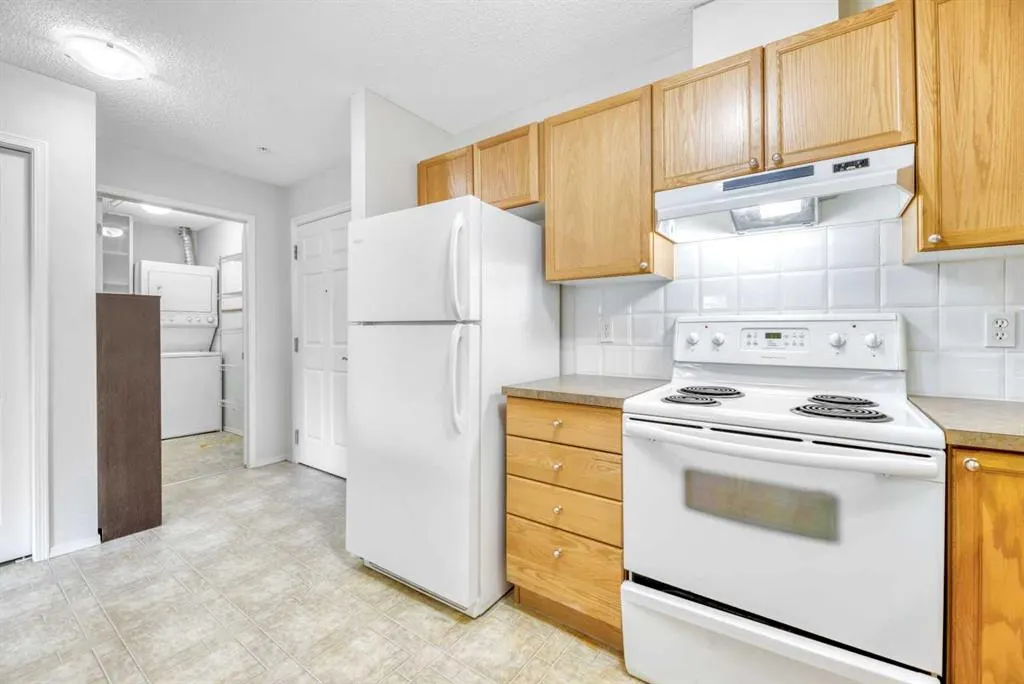 928 Arbour Lake Road NW #2202