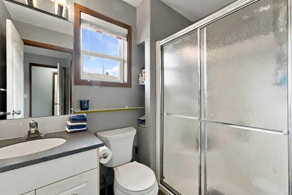 32 Daines Avenue #24E