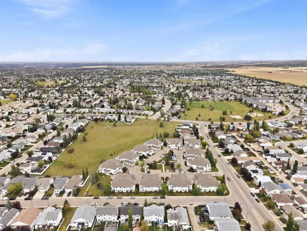 32 Daines Avenue #24E