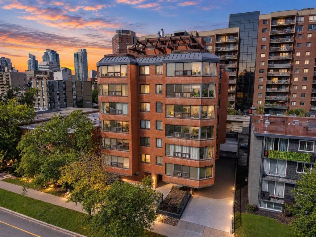 626 15 Avenue SW #301