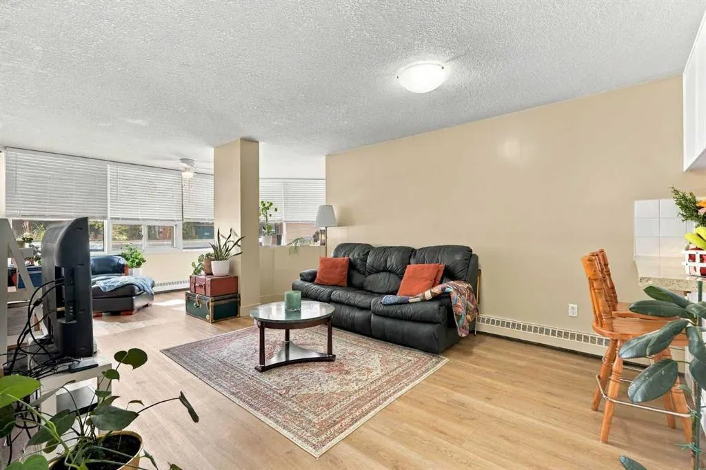 626 15 Avenue SW #301