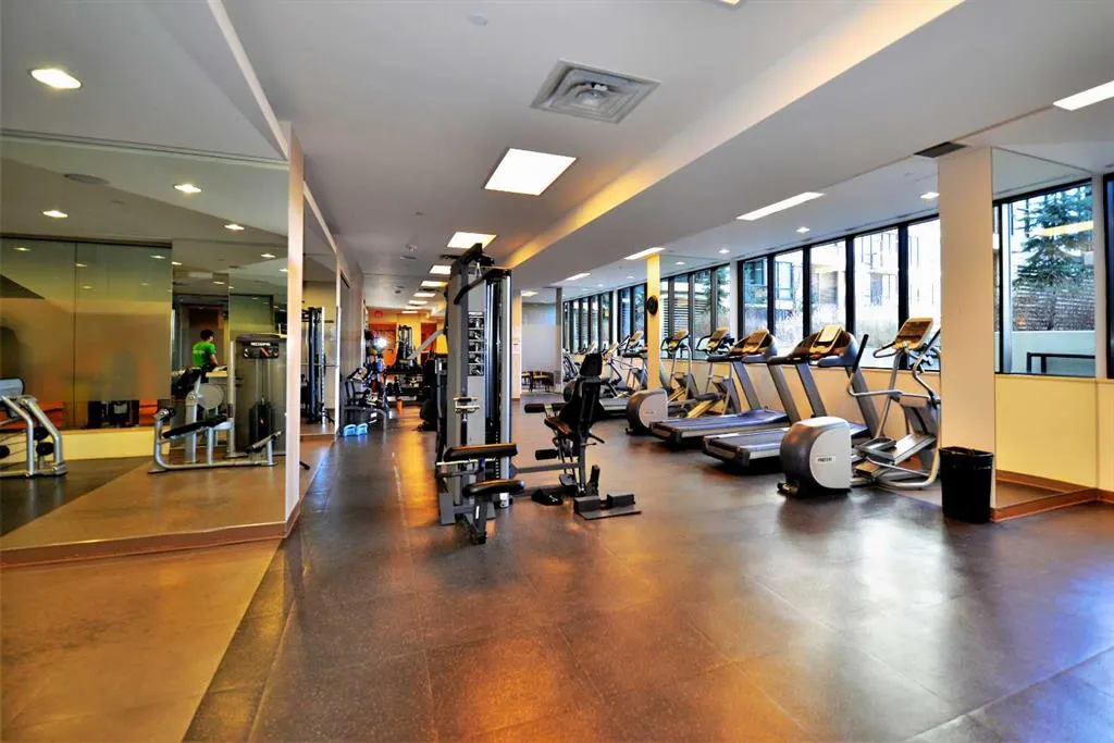 51 Waterfront Mews SW #301