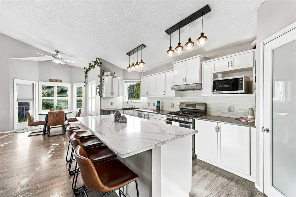 184 Cove Crescent