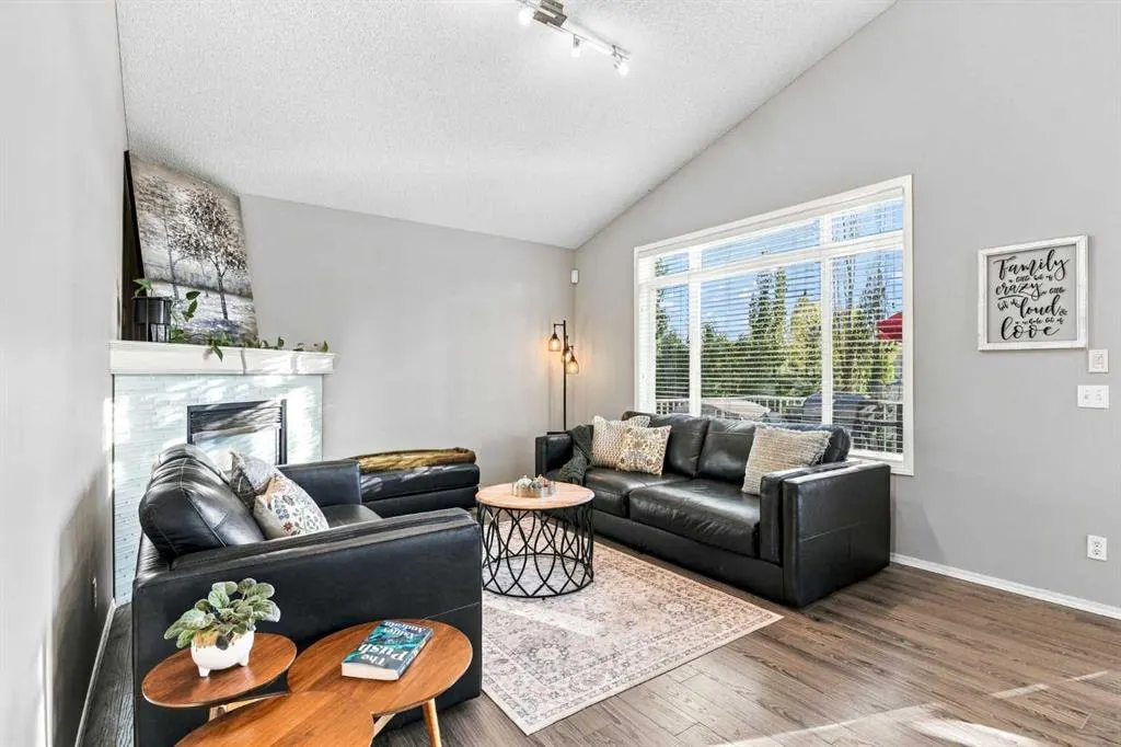 184 Cove Crescent