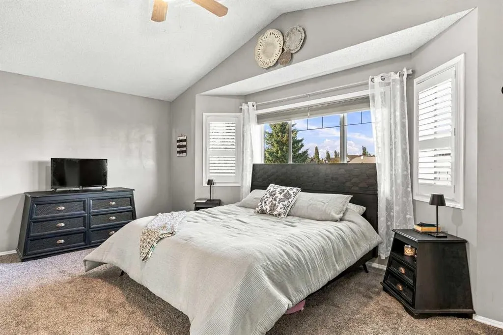 184 Cove Crescent