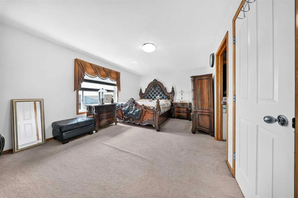 154 Saddleland Close NE