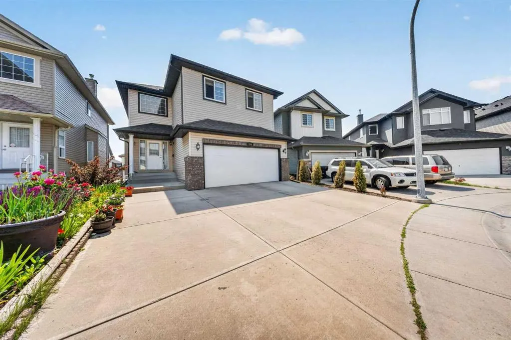 154 Saddleland Close NE