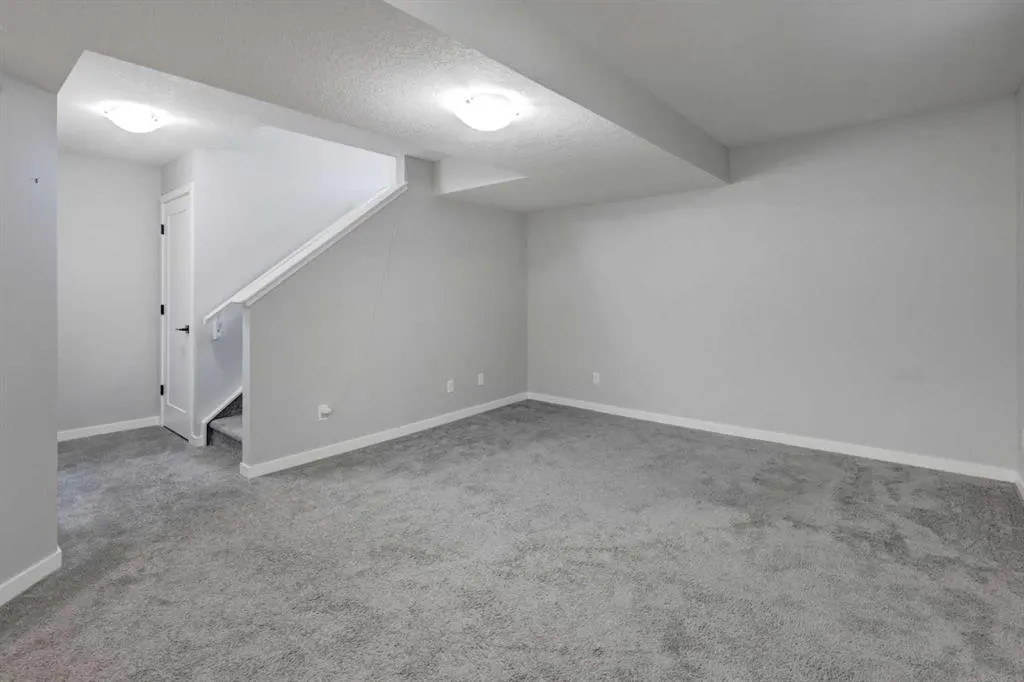 112 Emberside Place