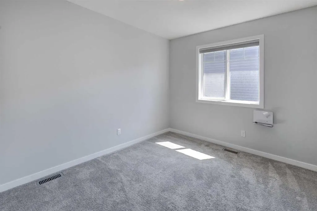 112 Emberside Place