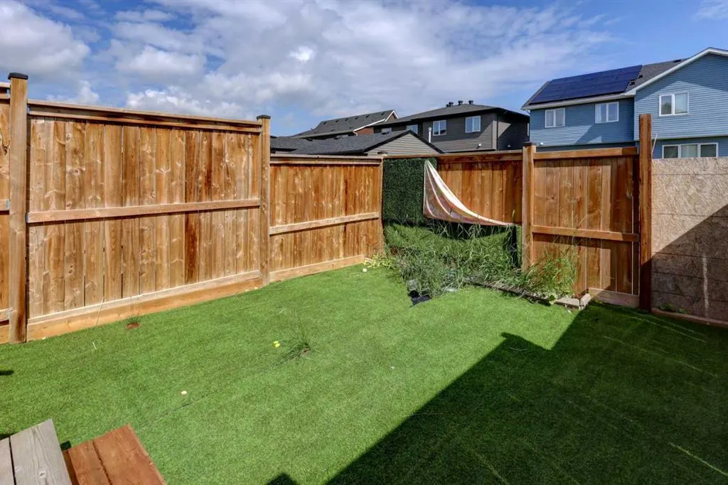 112 Emberside Place
