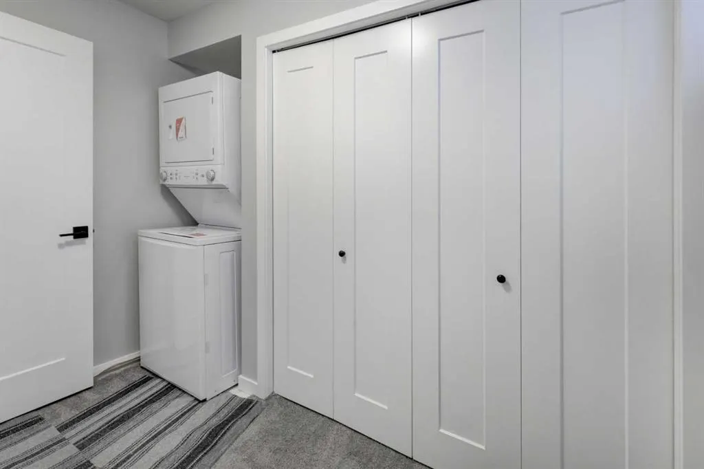112 Emberside Place
