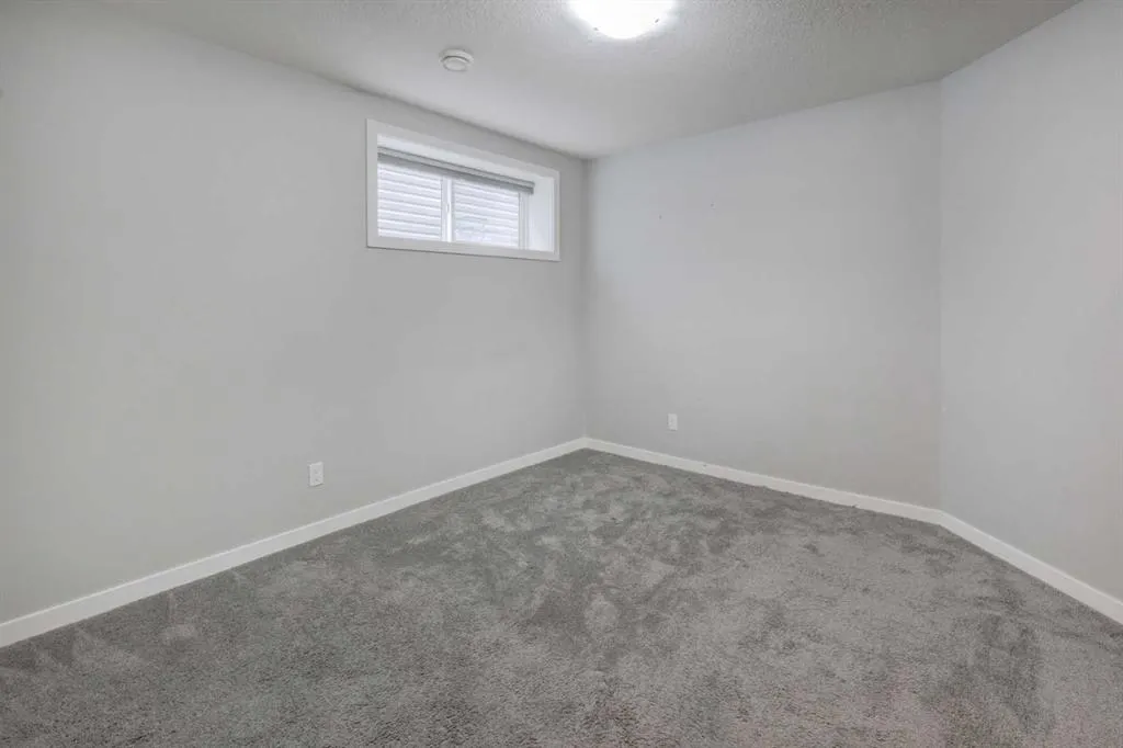 112 Emberside Place