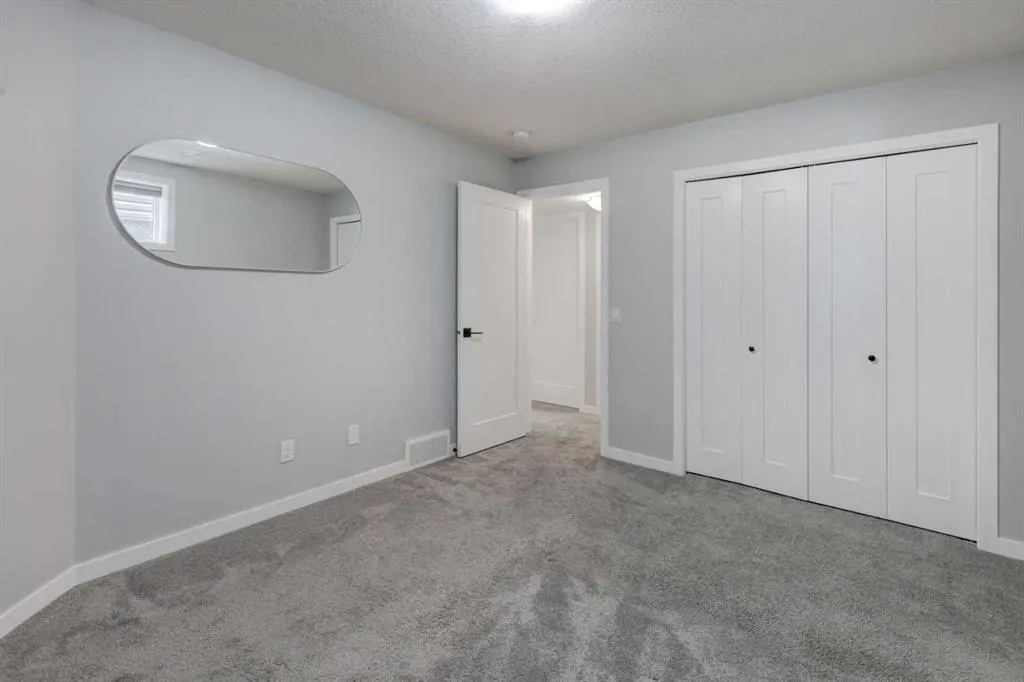 112 Emberside Place