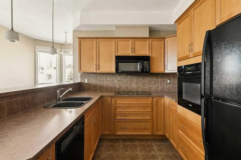 26 Val Gardena View SW #442
