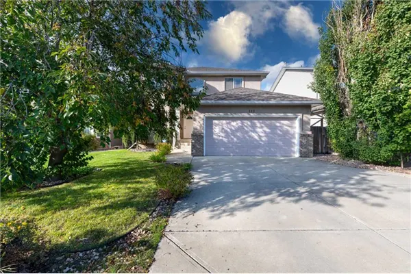 112 Cove Crescent