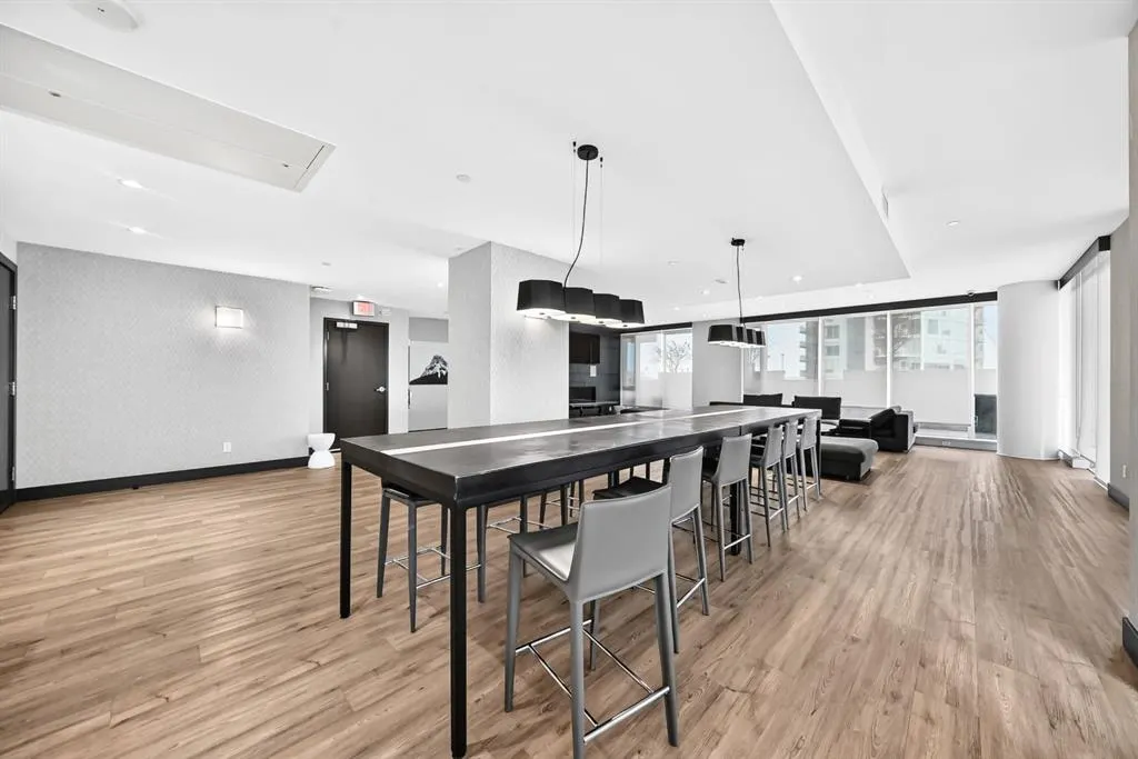 1122 3 Street SE #708
