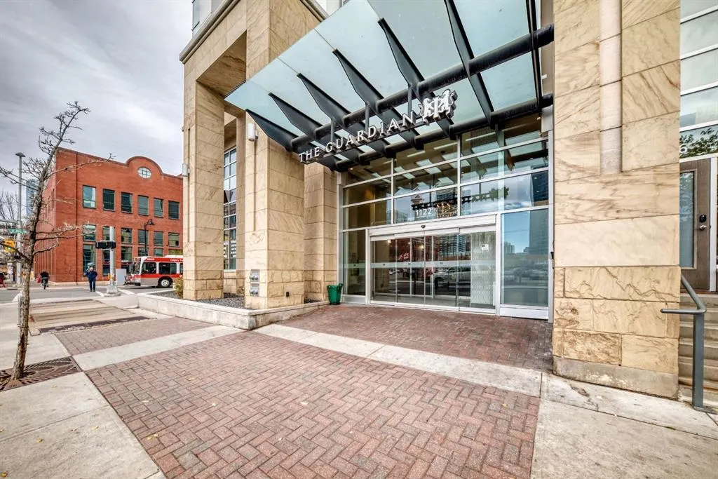 1122 3 Street SE #708