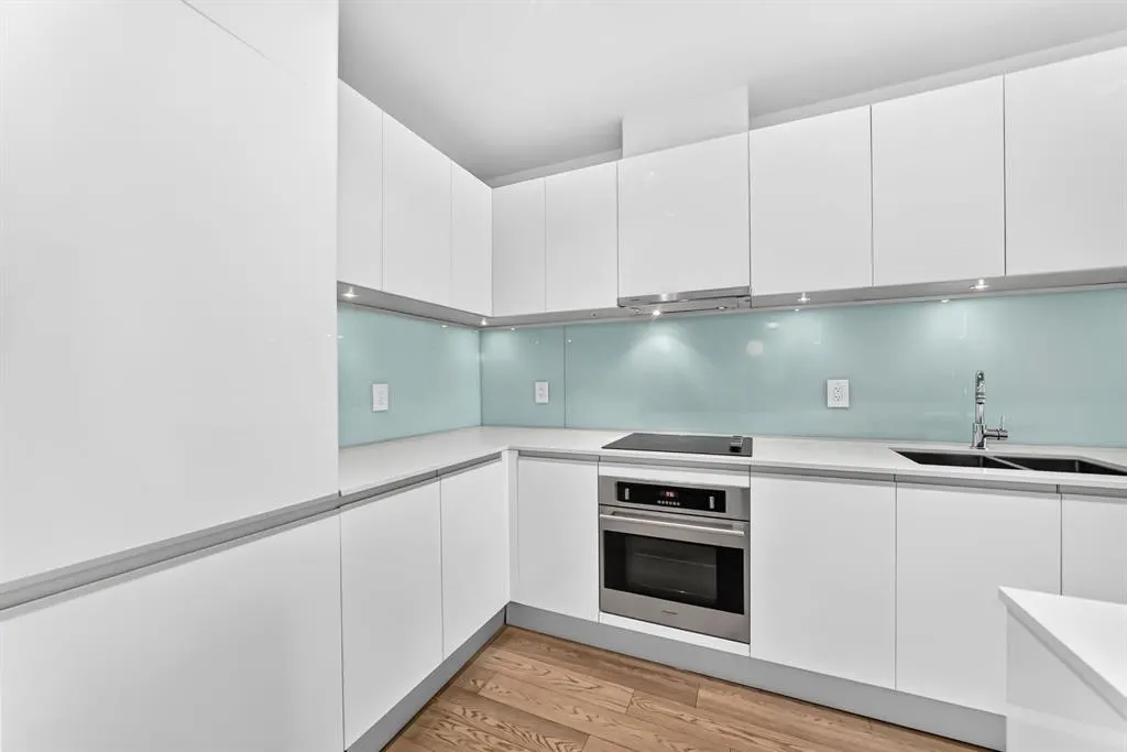 1122 3 Street SE #708