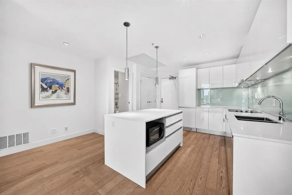 1122 3 Street SE #708