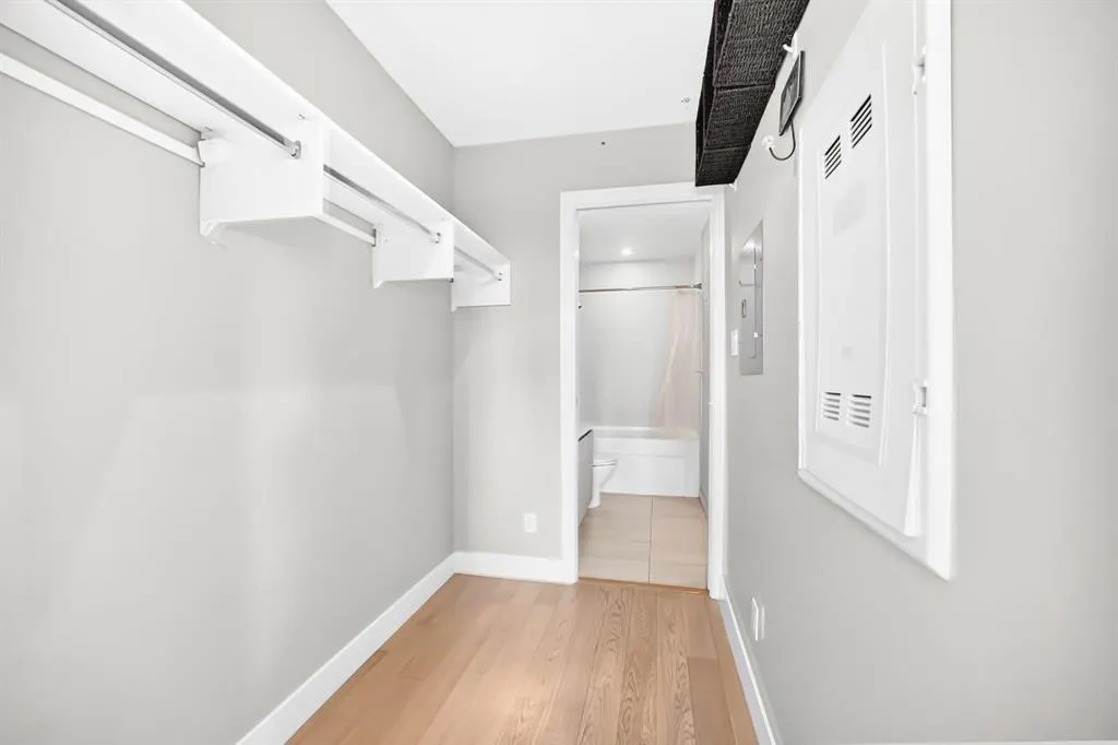 1122 3 Street SE #708