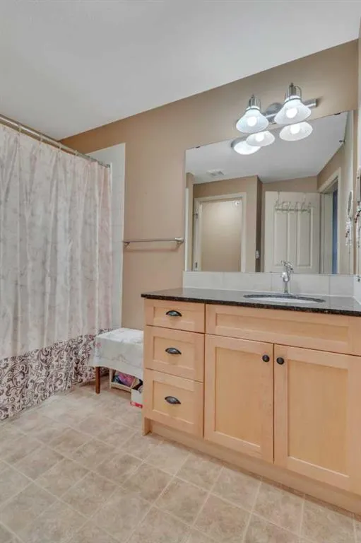 5040 53 Street #412
