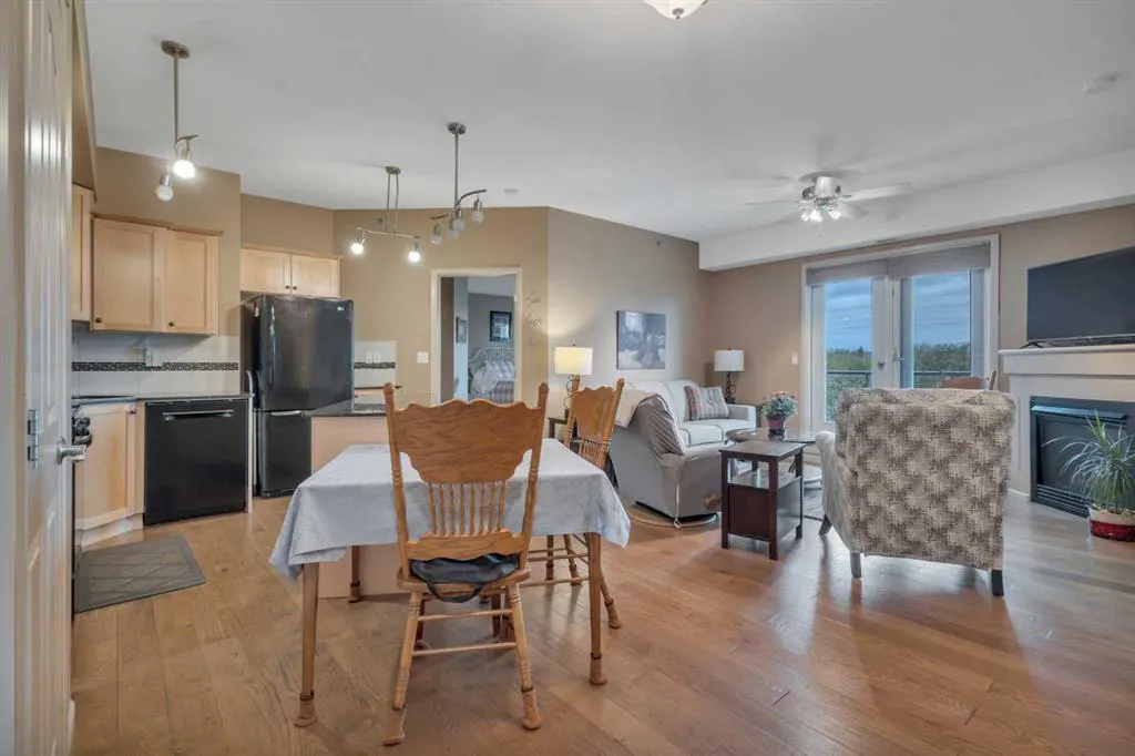 5040 53 Street #412