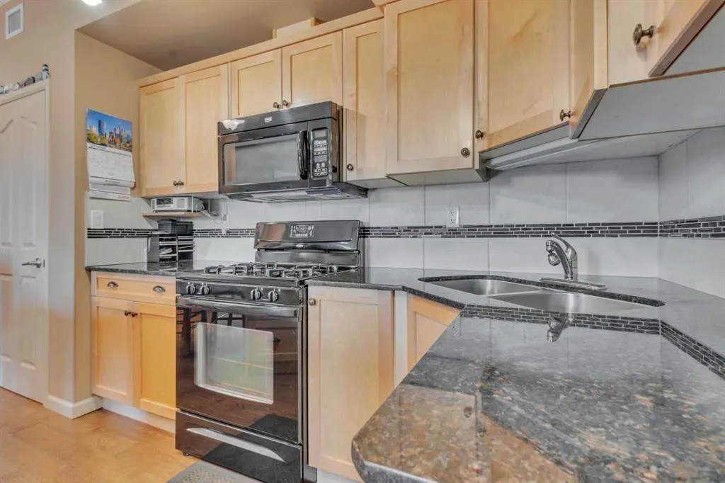 5040 53 Street #412