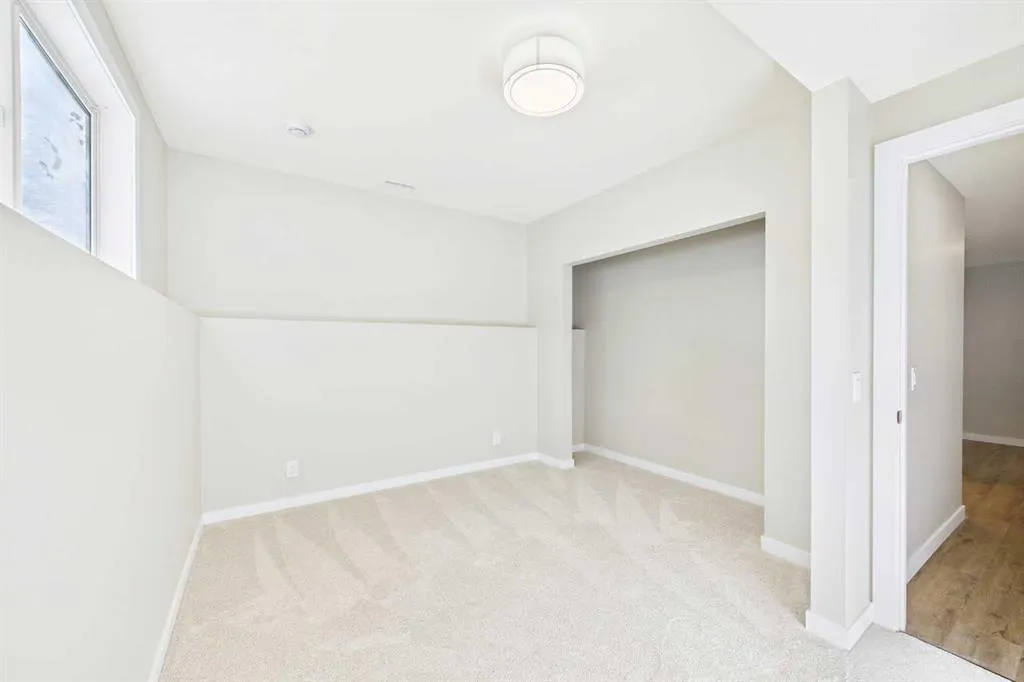 75 Everglen Road SW