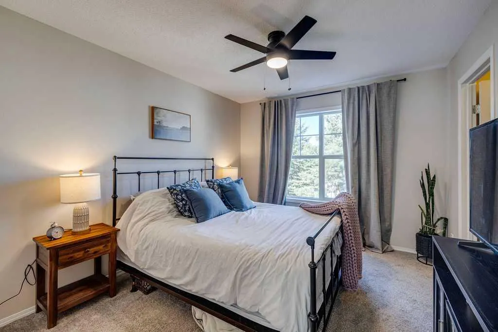 164 Elgin Gardens SE