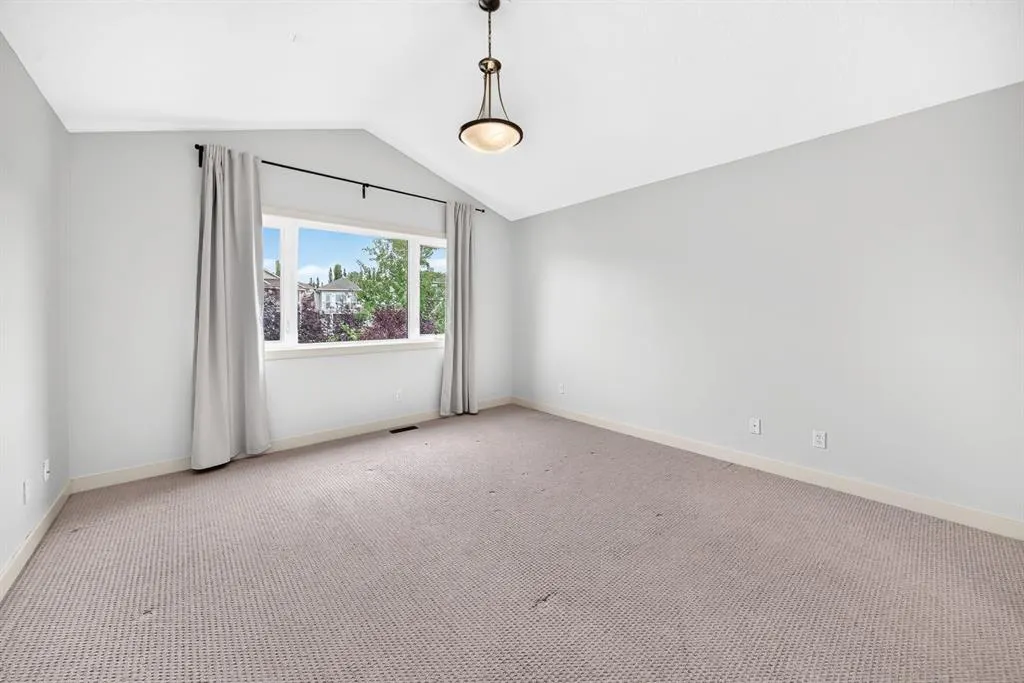 176 Sunset Circle