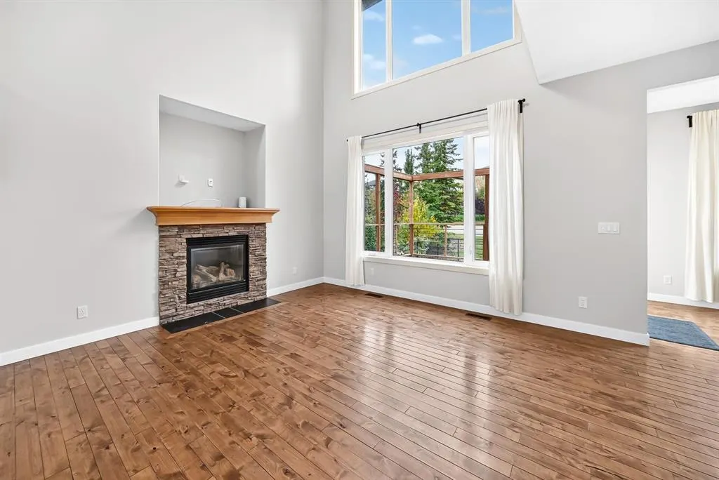 176 Sunset Circle