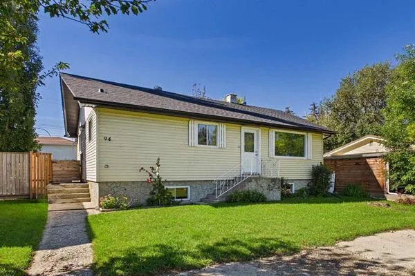 94 Lakeside Boulevard