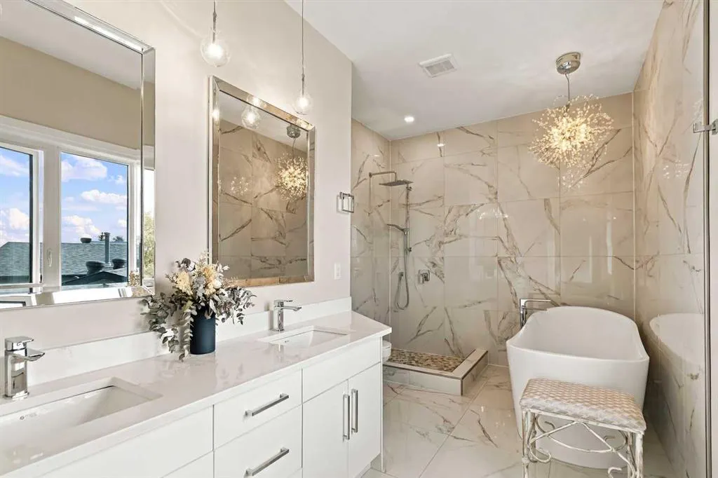 122 Clenell Bay