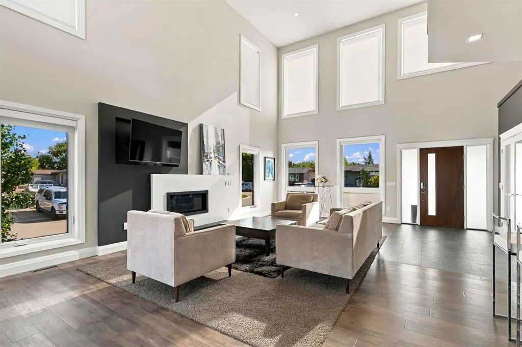 122 Clenell Bay