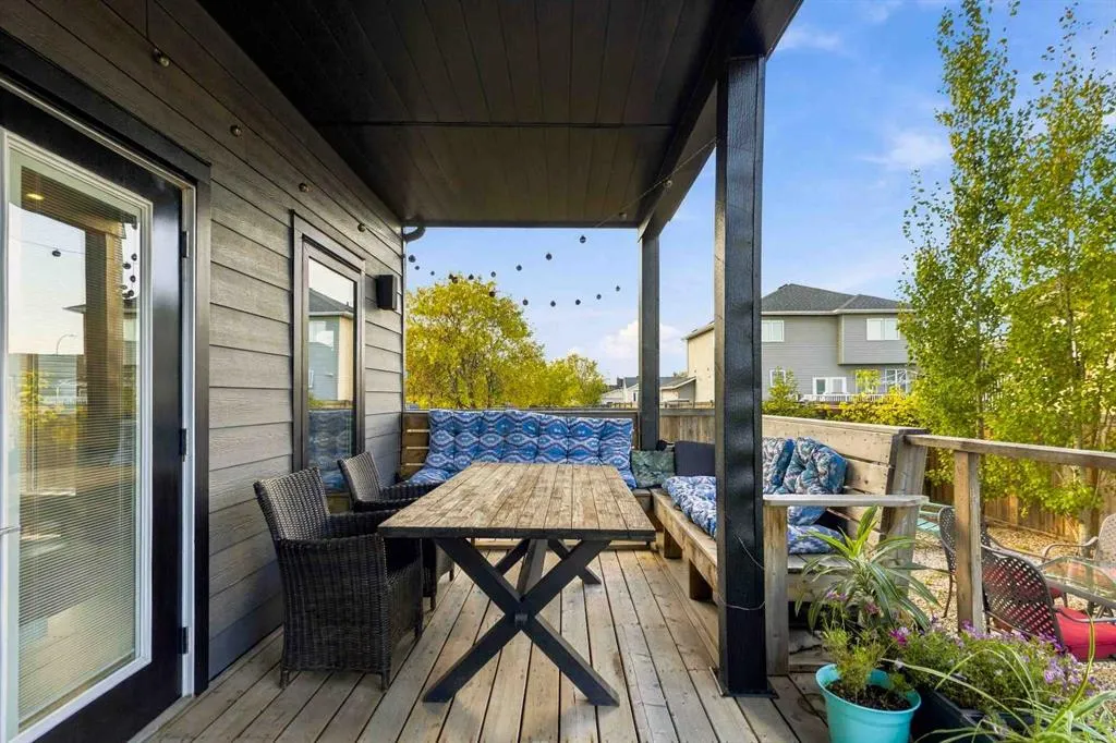122 Clenell Bay