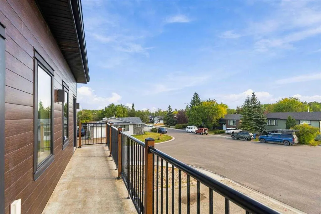 122 Clenell Bay