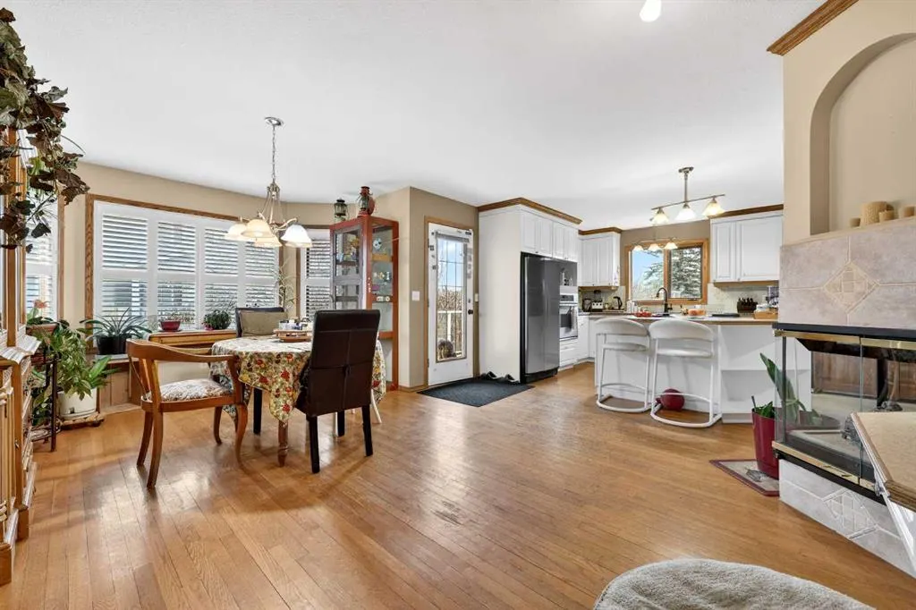 1124 Gleneagles Drive