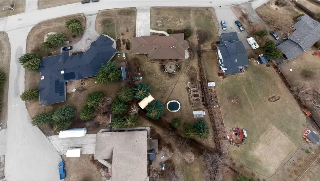 1124 Gleneagles Drive