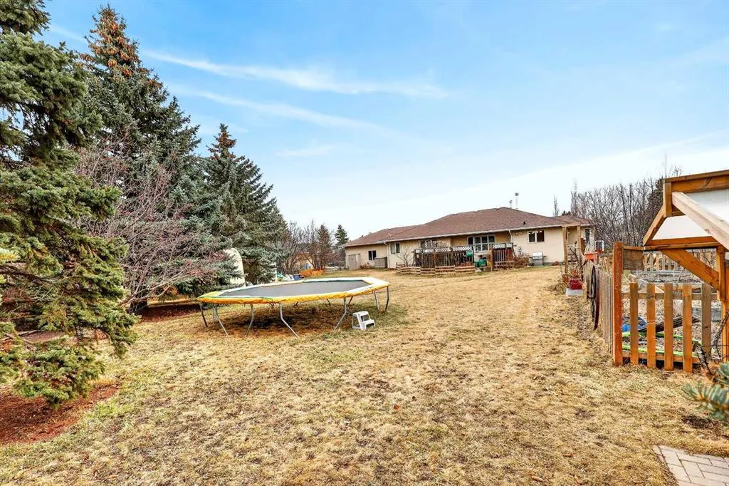 1124 Gleneagles Drive