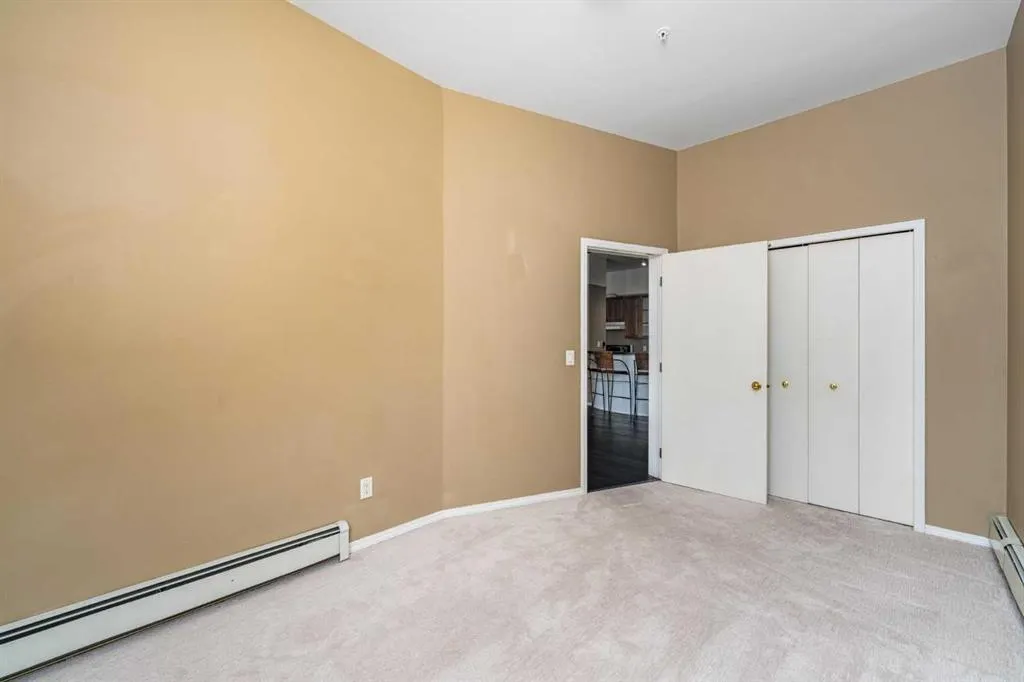 1410 2 Street SW #214