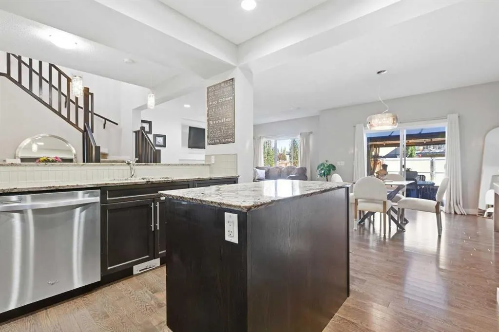 91 Copperpond Terrace SE